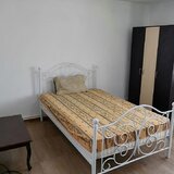 Aparatorii Patriei